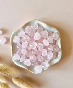 Mini Gemstone Heart Pocket Stone – Rose Quartz (1.5 cm) for crystal confetti